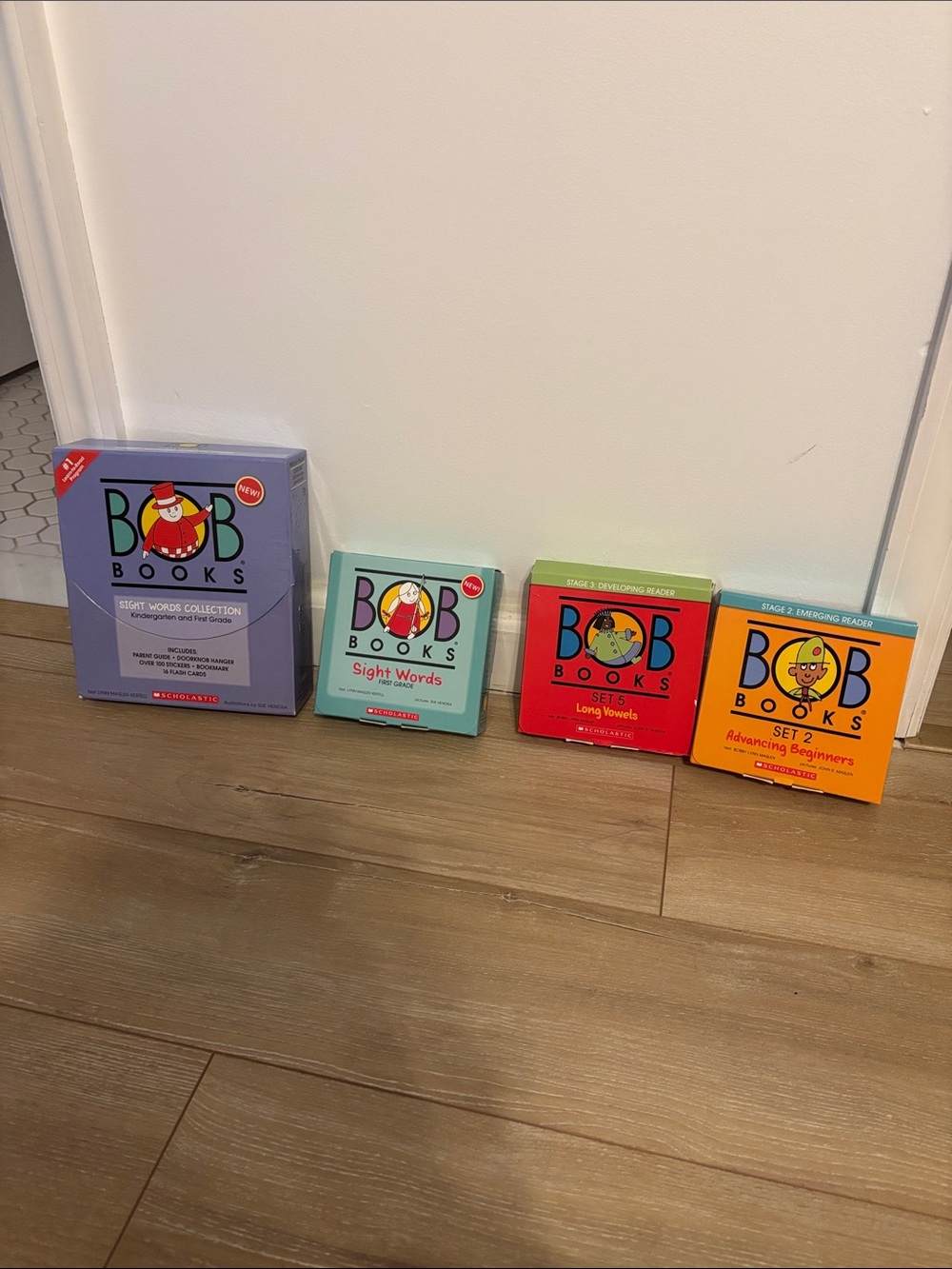 BOB Books Sight Words & Early Readers Set - Colorful Boxed Sets